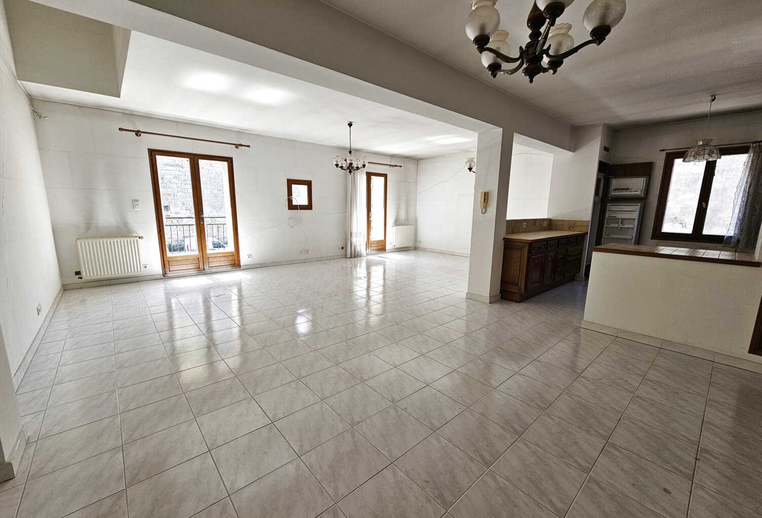 Maison avec garage AIGUES MORTES — photo 1