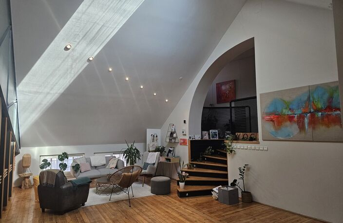 Local commercial — photo 3