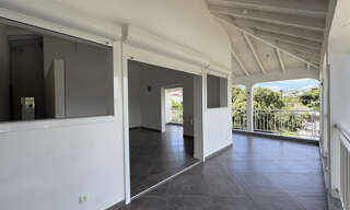 Appartement 3 Pièces 77 m² à louer à Le Gosier (97190)