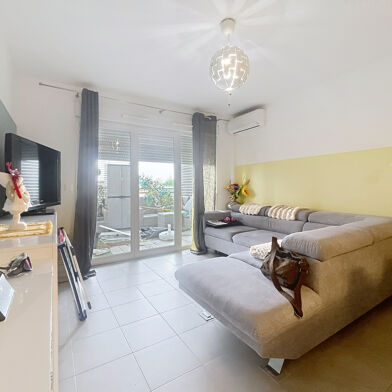 Appartement 3 pièces 255000 €