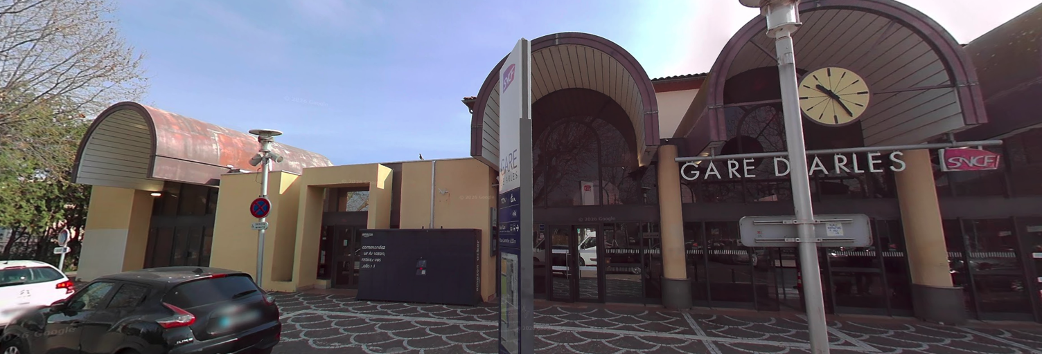 Garage  62 m² à vendre à Arles (13200)