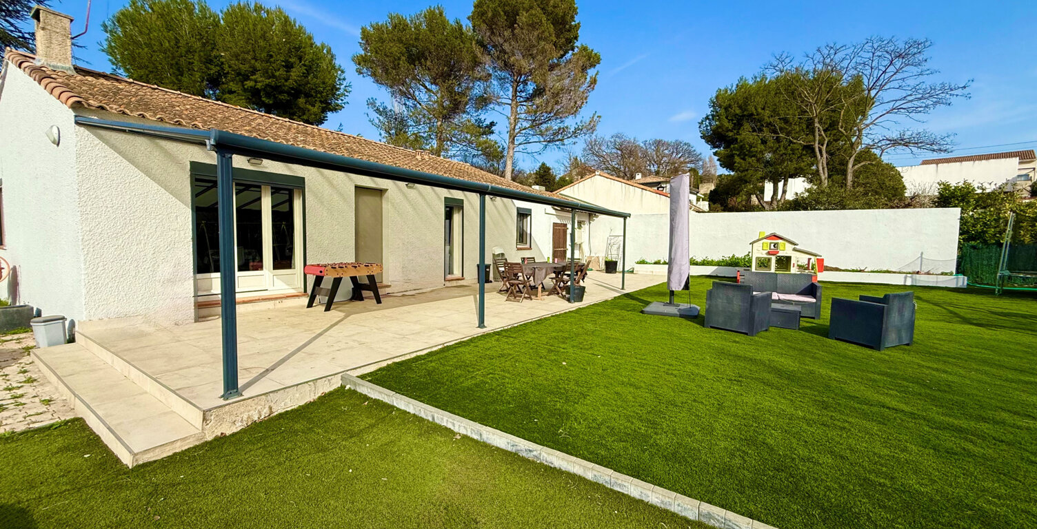 Belle maison de plain-pied de 105m2, garage double, boulodrome et piscine hors-sol — photo 1