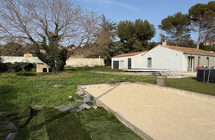 Belle maison de plain-pied de 105m2, garage double, boulodrome et piscine hors-sol — photo 4