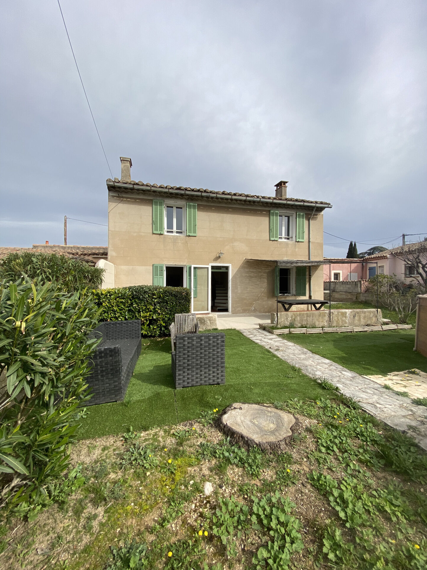 Villa / Maison  T5 à vendre Aubagne 13400