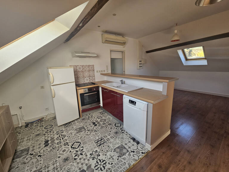 Poitiers, Appartement de type 3 avec place de parking — photo 1