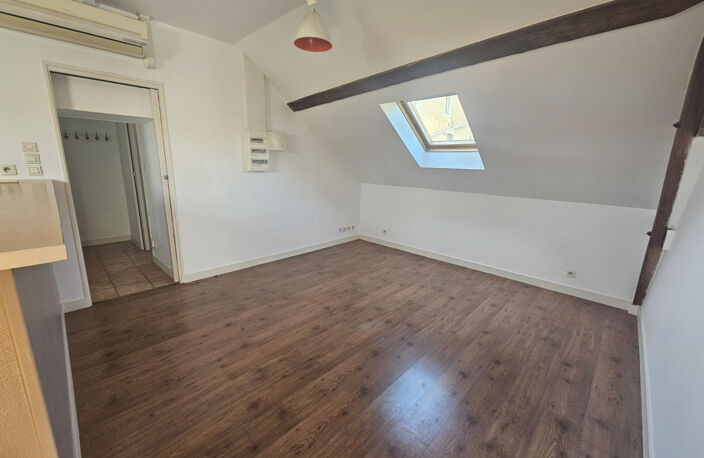 Poitiers, Appartement de type 3 avec place de parking — photo 4