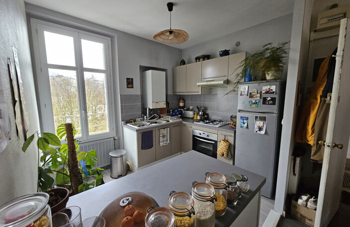 Poitiers au pied du centre-ville, appartement T3,55 m2 avec — photo 2