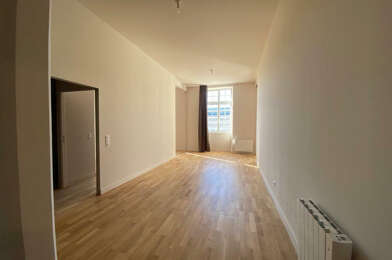 Appartement 3 pièces 955 €