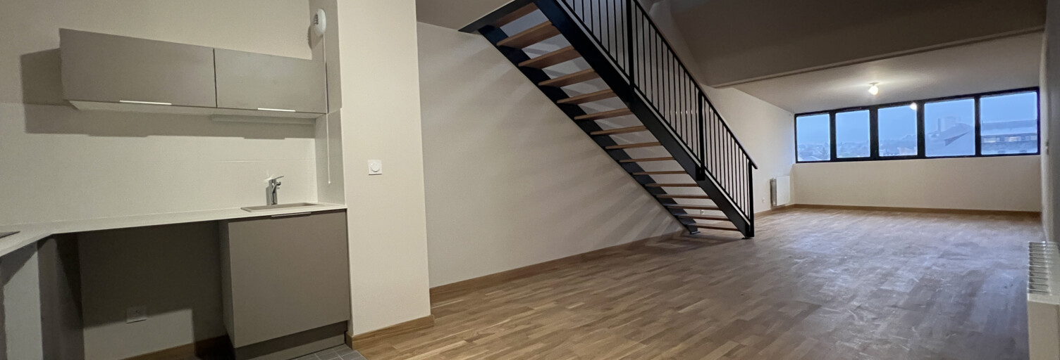 Appartement 3 Pièces 96 m² à louer à Poitiers (86000)