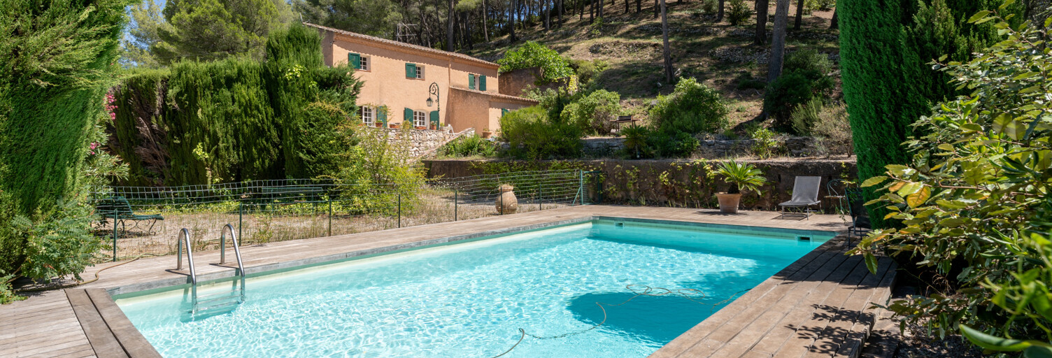 Maison 7 Pièces 234 m² à vendre à Cassis (13260)