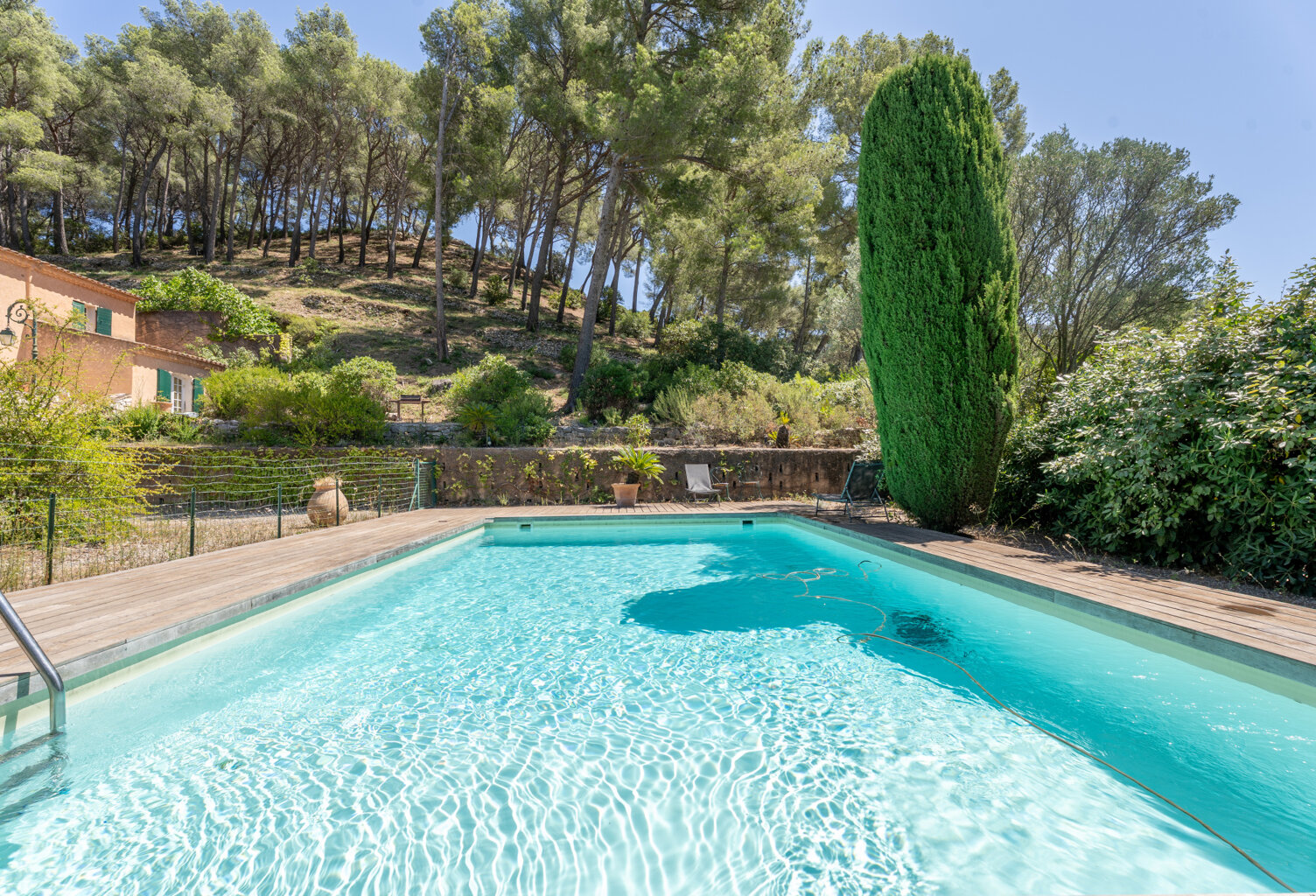 VILLA AUX MILLE COULEURS — photo 1