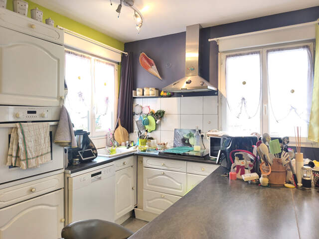 Valence- Maison familiale 106 m2- 4 chambres- Véranda- Terra — photo du bien