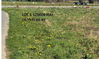 Terrain  743 m² à vendre à Pontacq (64530)