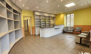 Commerce  143 m² à vendre à Dunières (43220)