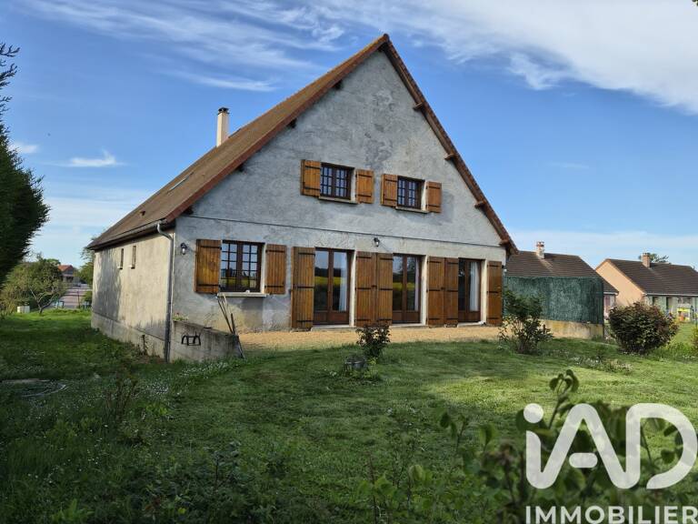 Vente Maison/villa 9 pièces — photo 1