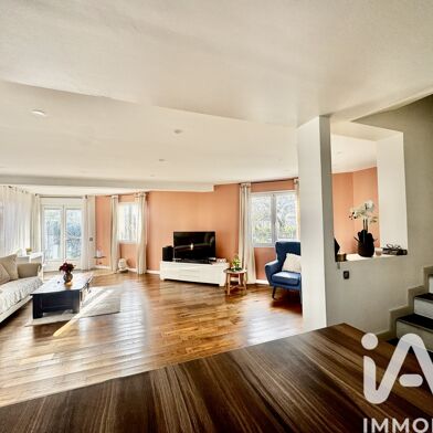 Maison 7 pièces 439000 €