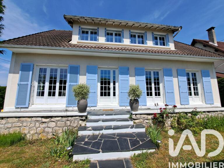 Vente Maison/villa 9 pièces — photo 1