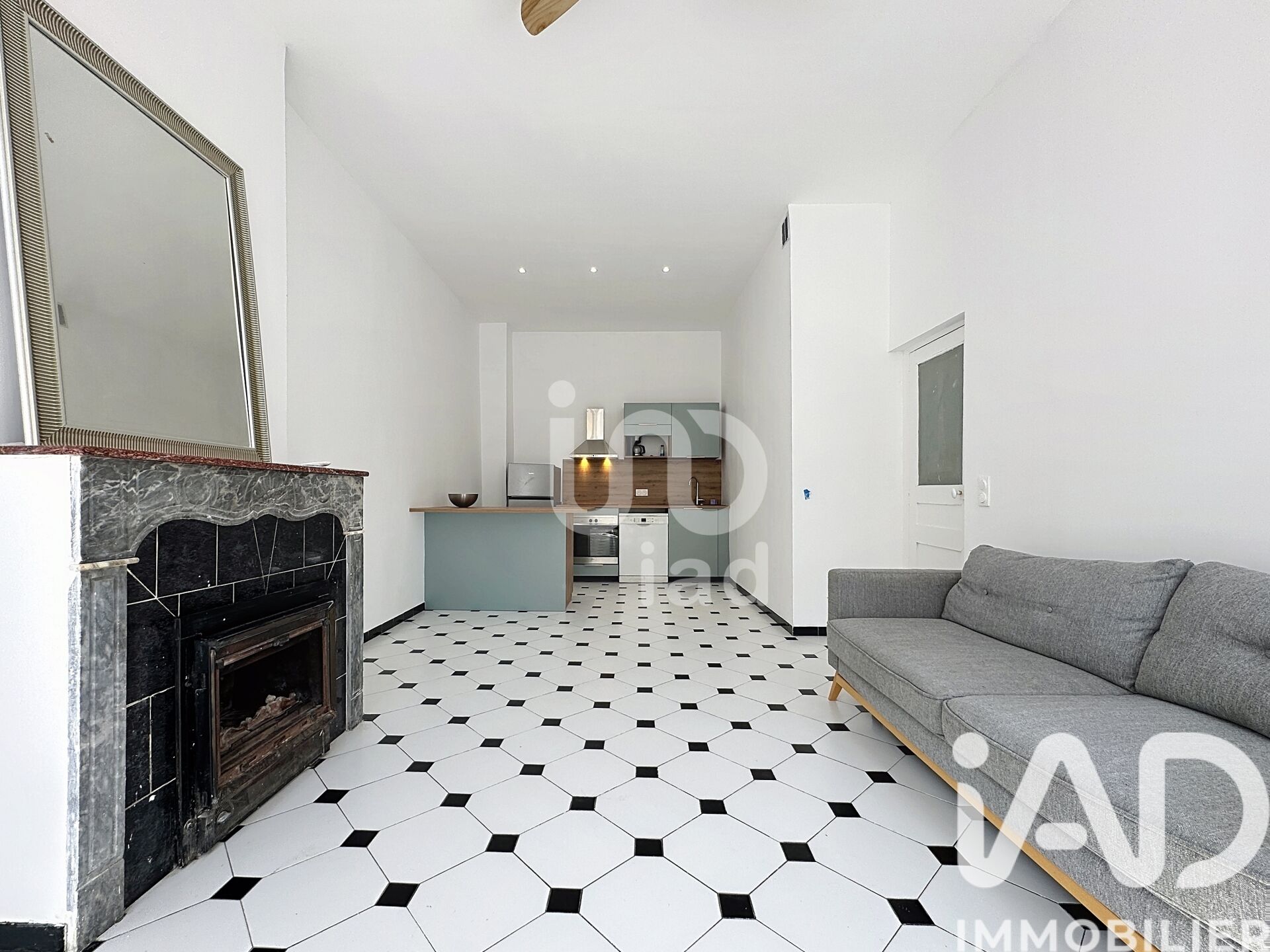 Location Appartement 3 pièces - Photo 3