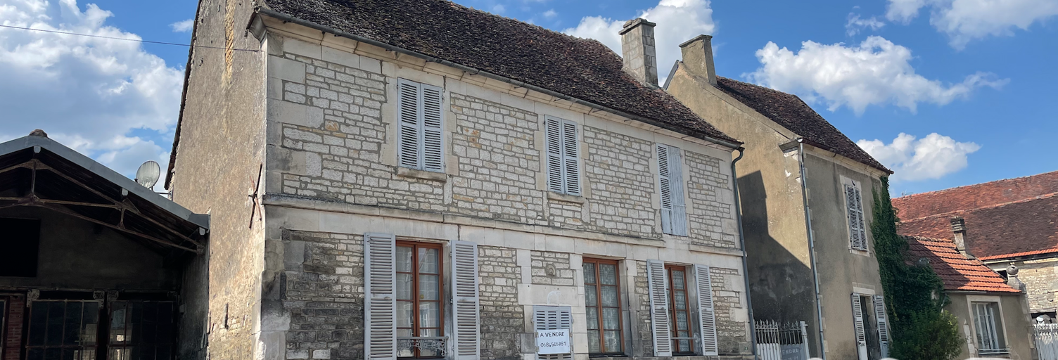 Maison 6 Pièces 197 m² à vendre à Yrouerre (89700)