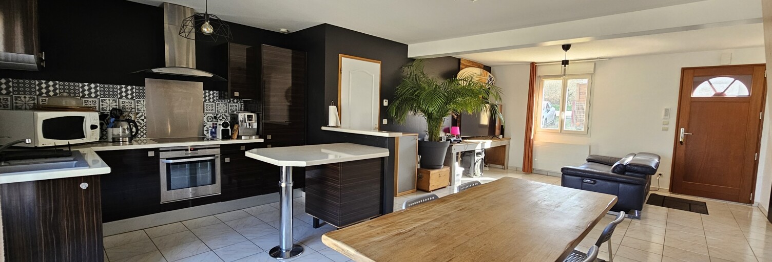 Maison 5 Pièces 101 m² à vendre à Montfort-le-Gesnois (72450)