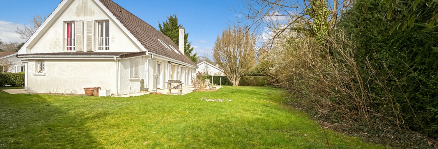 Maison 7 Pièces 181 m² à vendre à Santeny (94440)