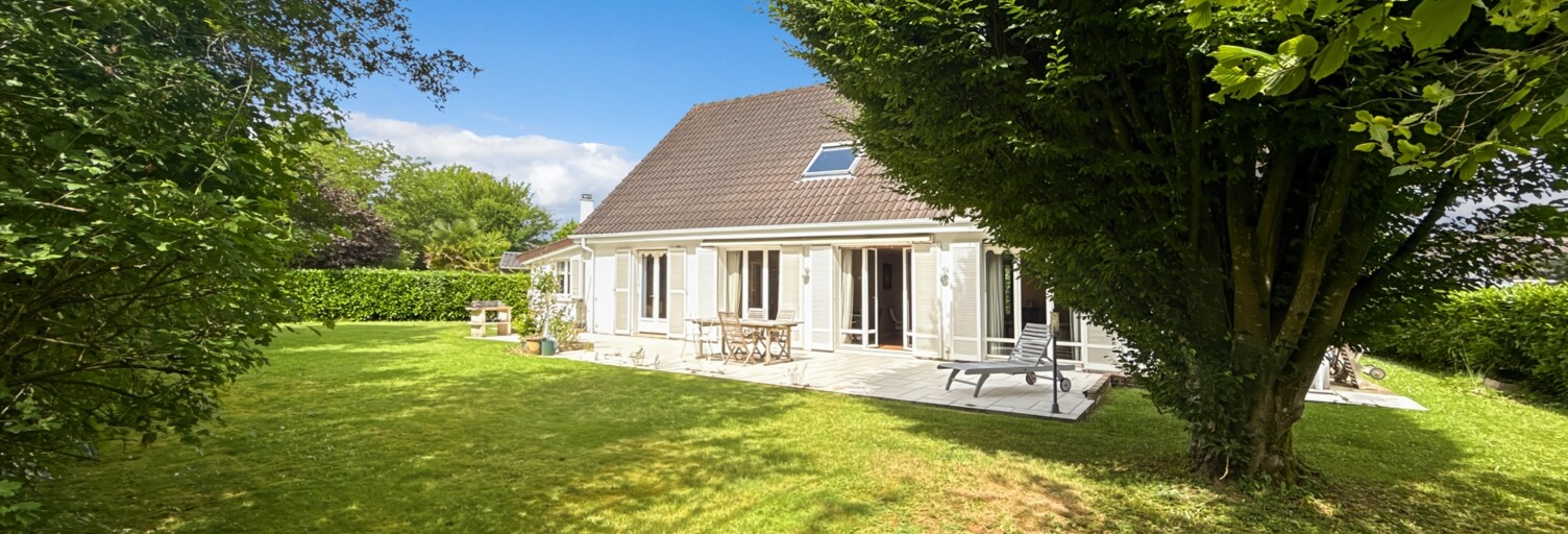 Maison 7 Pièces 181 m² à vendre à Santeny (94440)