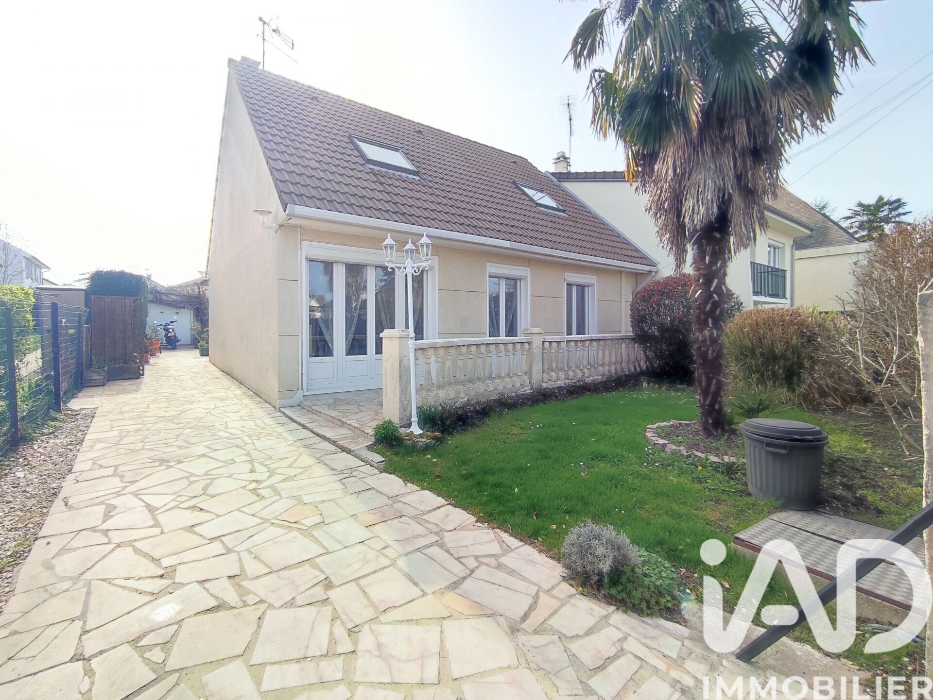 Courtry - 110m² - 6p. - 4ch.