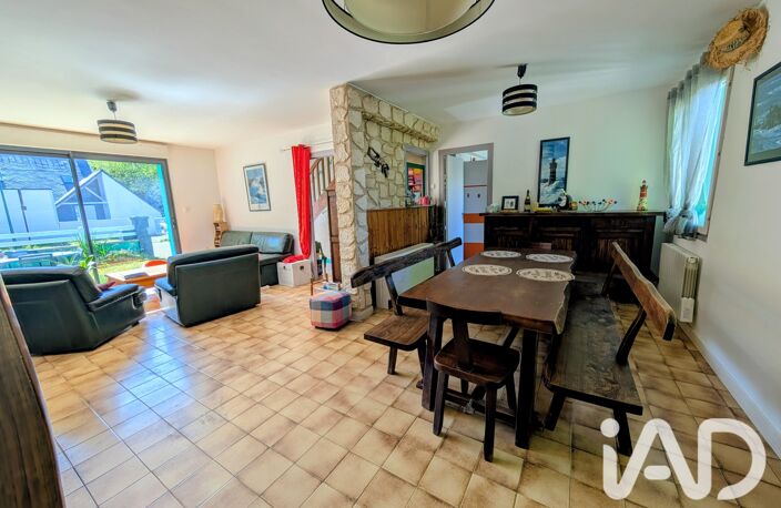 Vente Maison traditionnelle 7 pièces — photo 2
