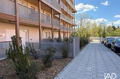 Appartement 3 pièces 1076 €