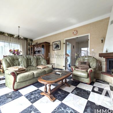 Maison 5 pièces 249000 €