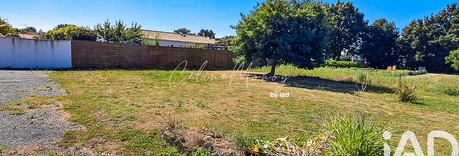Terrain  710 m² à vendre à Sainte-Flaive-des-Loups (85150)