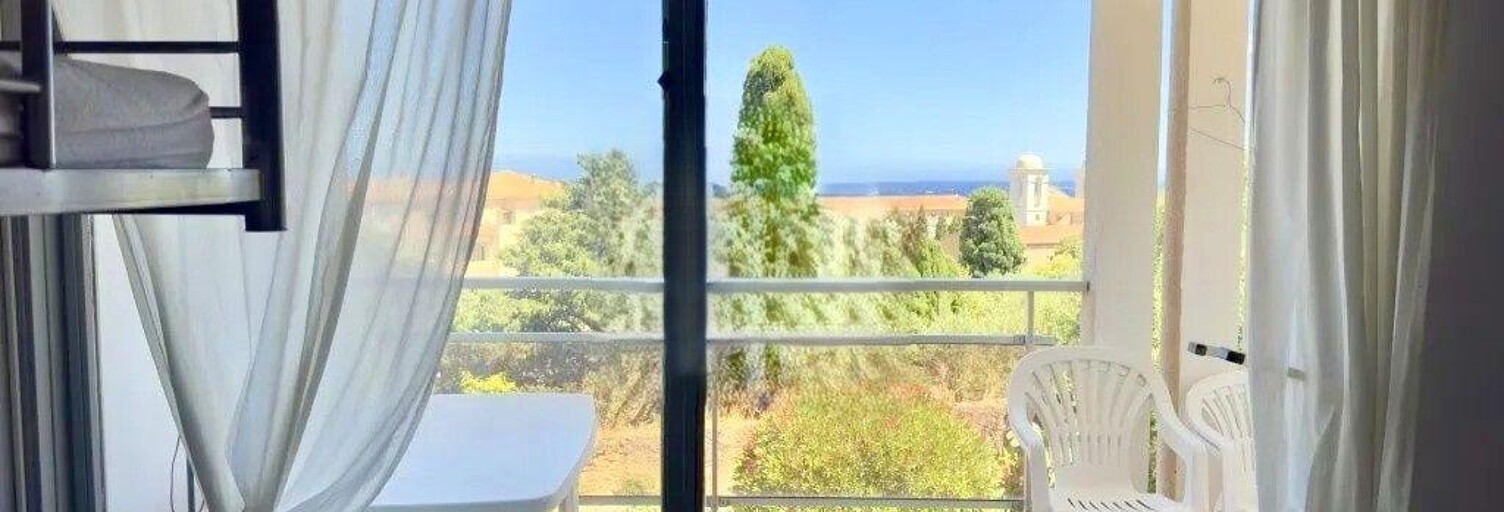 Appartement 1 Pièce 24 m² à vendre à L'Île-Rousse (20220)