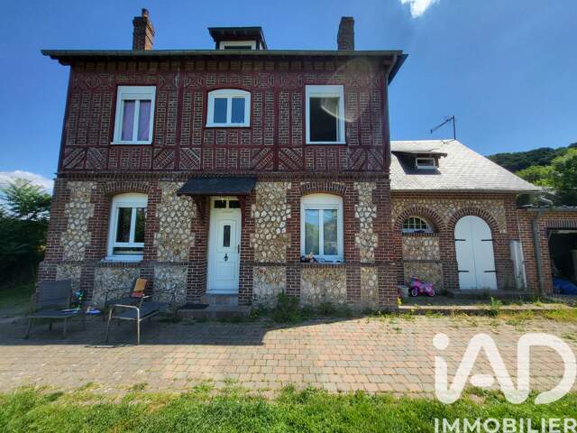 Vente Maison/villa 8 pièces — photo du bien