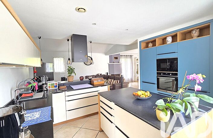 Vente Maison traditionnelle 7 pièces — photo 3