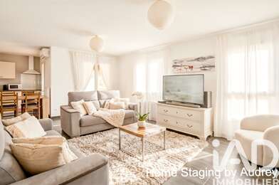 Appartement 4 pièces 230000 €