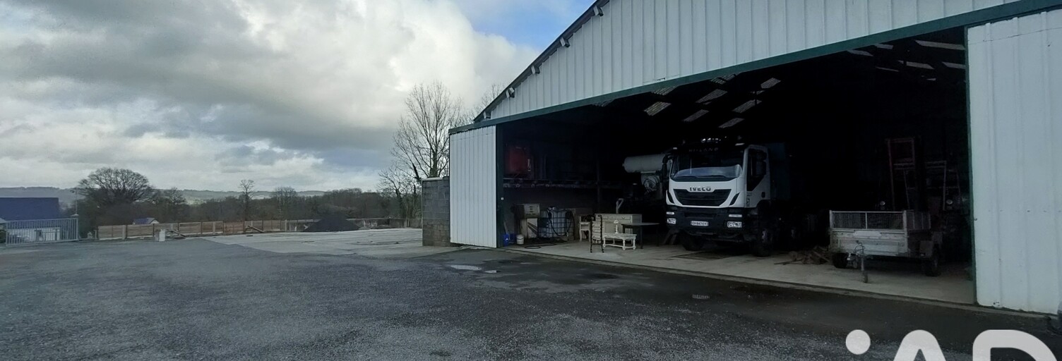 Terrain  2089 m² à vendre à Isigny-le-Buat (50540)