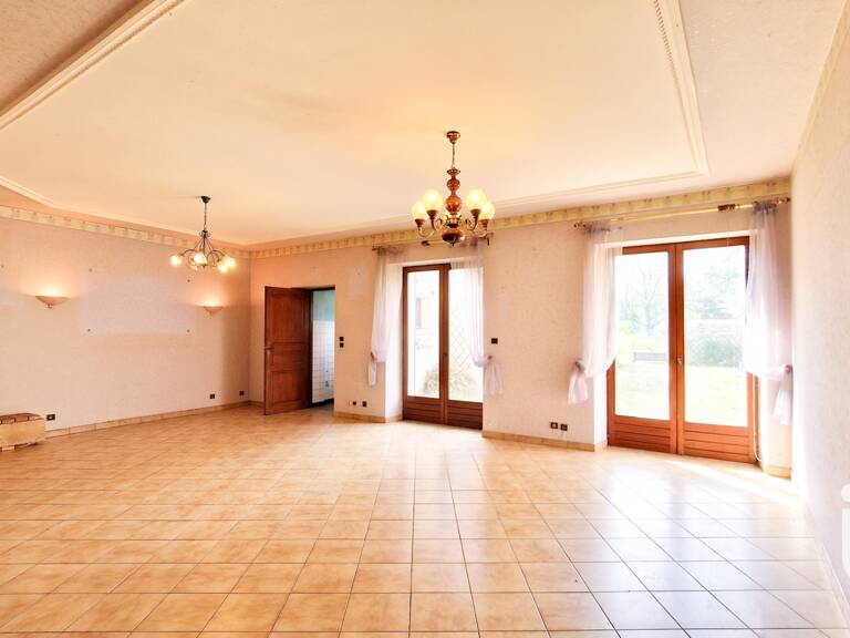 Vente Maison/villa 9 pièces — photo 1