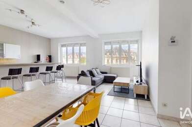 Appartement 3 pièces 990 €