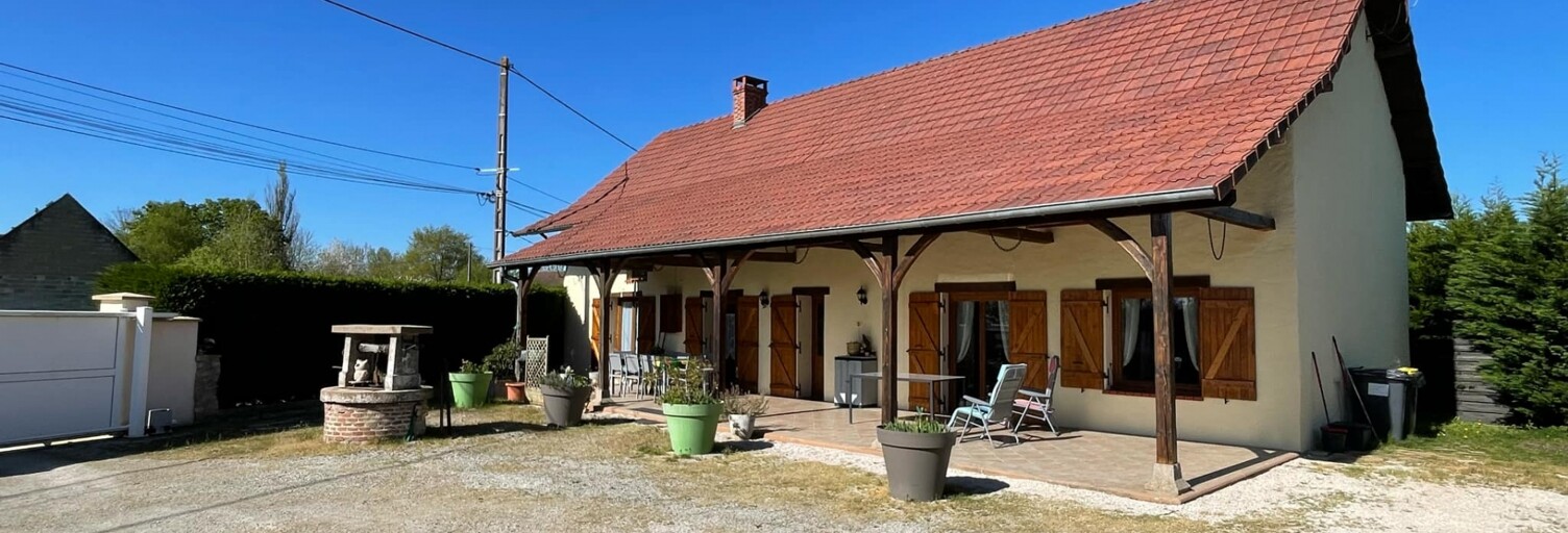 Maison 8 Pièces 190 m² à vendre à Simard (71330)