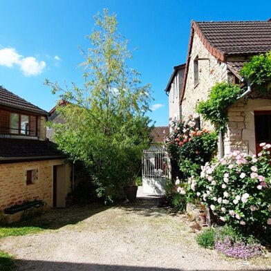 Maison 11 pièces 550000 €