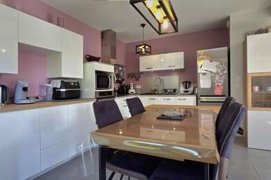 Maison 5 pièces 329900 €