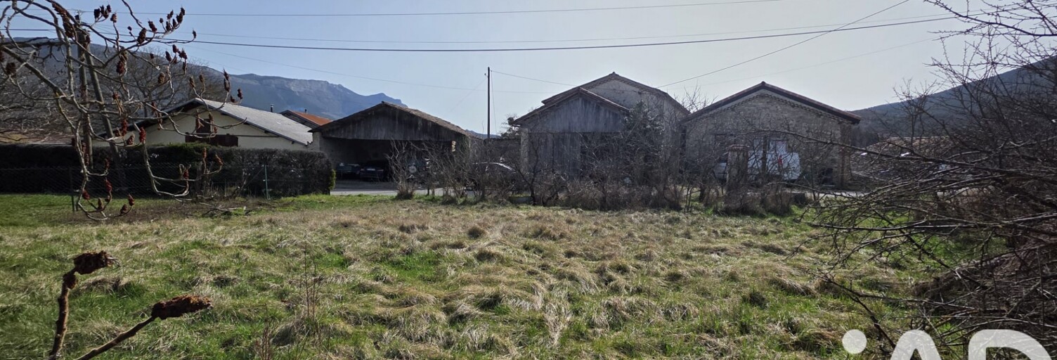 Terrain  330 m² à vendre à La Bâtie-Montsaléon (05700)