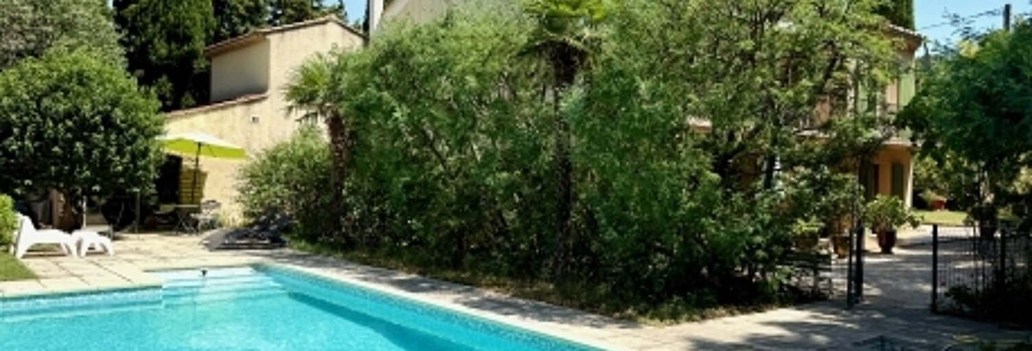 Maison 10 Pièces 248 m² à vendre à Bagnols-sur-Cèze (30200)