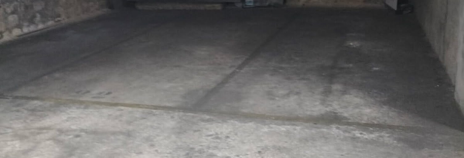 Garage  10 m² à vendre à Paris 11 (75011)