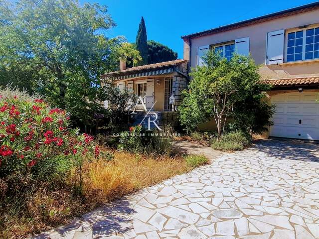 Vente Maison/villa 5 pièces — photo du bien