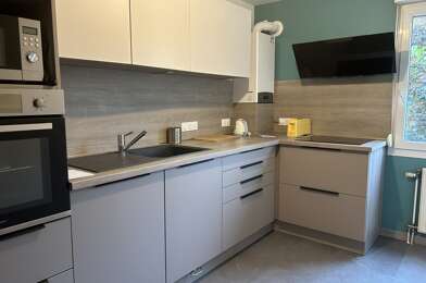 Appartement 3 pièces 956 €