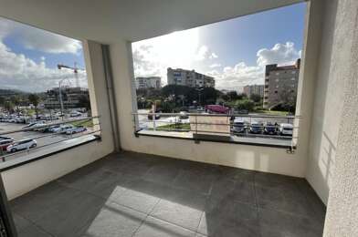 Appartement 2 pièces 822 €