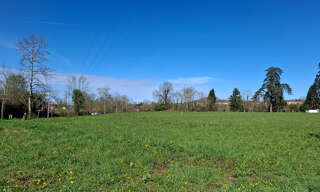 Terrain  1410 m² à vendre à Sauveterre-de-Béarn (64390)