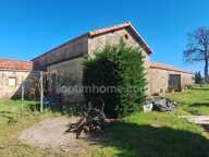   Corps de ferme en pierre 215 m² – Toitures neuves – Terrain 1 712 m² à St-Julien-des-Landes (85) — photo 3