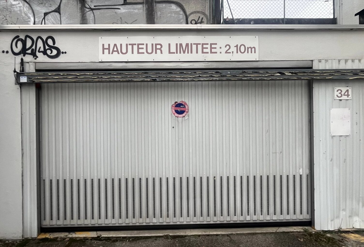 GARAGE - 34 rue Gal FERRIE — photo 1